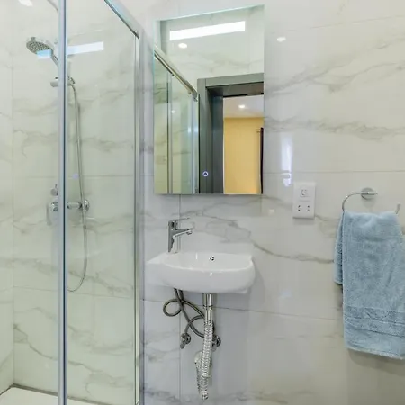 Celestina Tatil Evi *